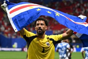 El arquero de Cabo Verde sumó casi 5 millones de seguidores tras su partidazo contra España