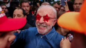 El triunfo de Lula inquieta al Gobierno y abre interrogantes